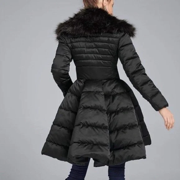 VENUS Black Puffer Coat with Faux Fur Trim - Picture 4 of 6